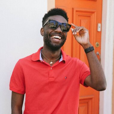 Portrait Aufnahme von John